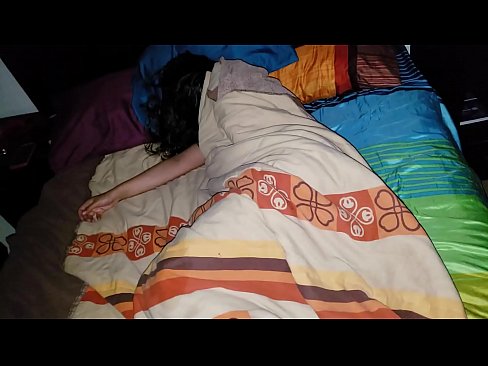 ❤️ UStepson ethuka umama wakhe omncinci ngoxa elele. Ividiyo ephuma ezimpundu kuthi xh.sexvideogif.ru ☑